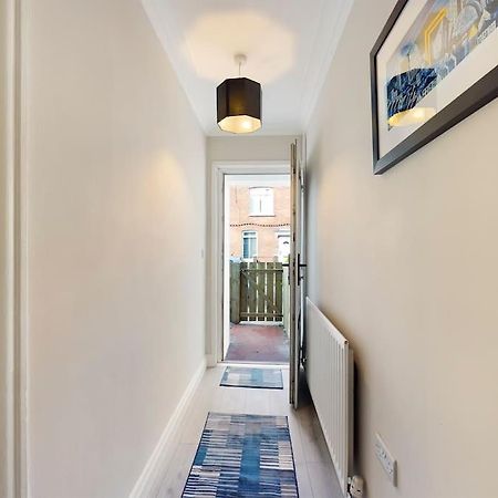 It'S Broadway Baby! Great House Close To City Centre Belfast Exteriör bild