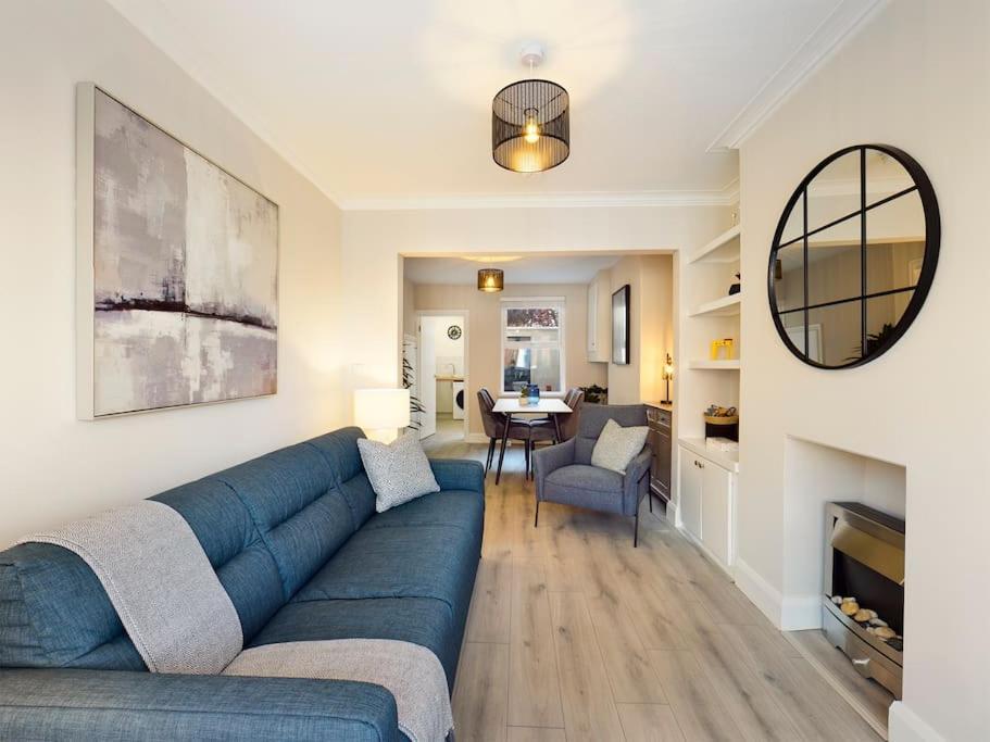 It'S Broadway Baby! Great House Close To City Centre Belfast Exteriör bild