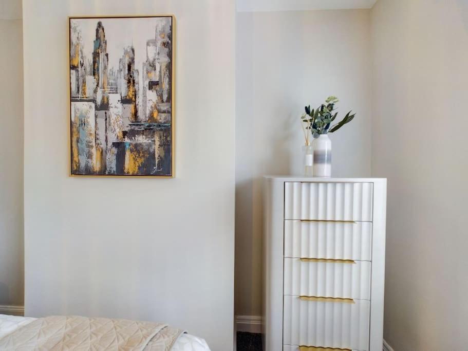 It'S Broadway Baby! Great House Close To City Centre Belfast Exteriör bild